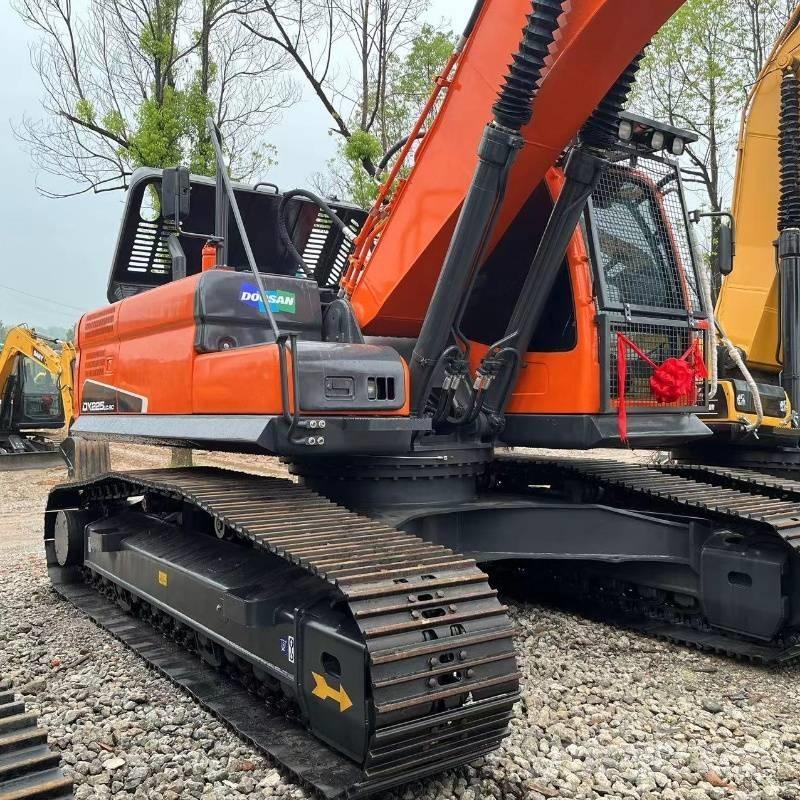 Doosan DX 225 Bageri guseničari