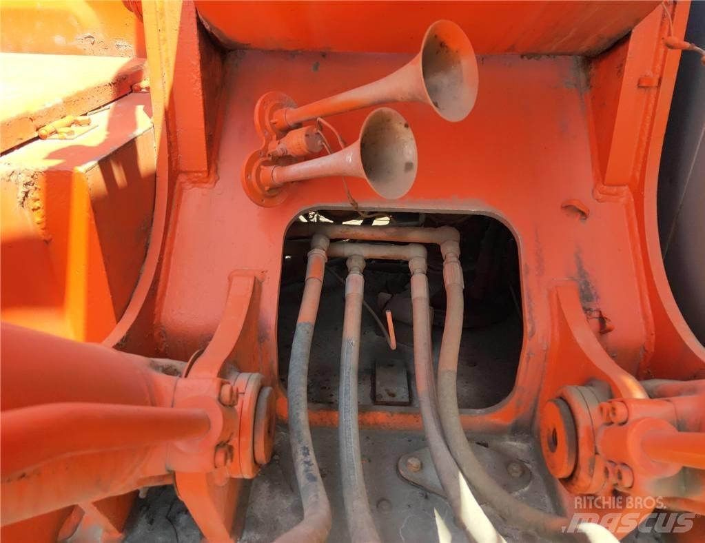 Hitachi EX 100 W D Bageri točkaši