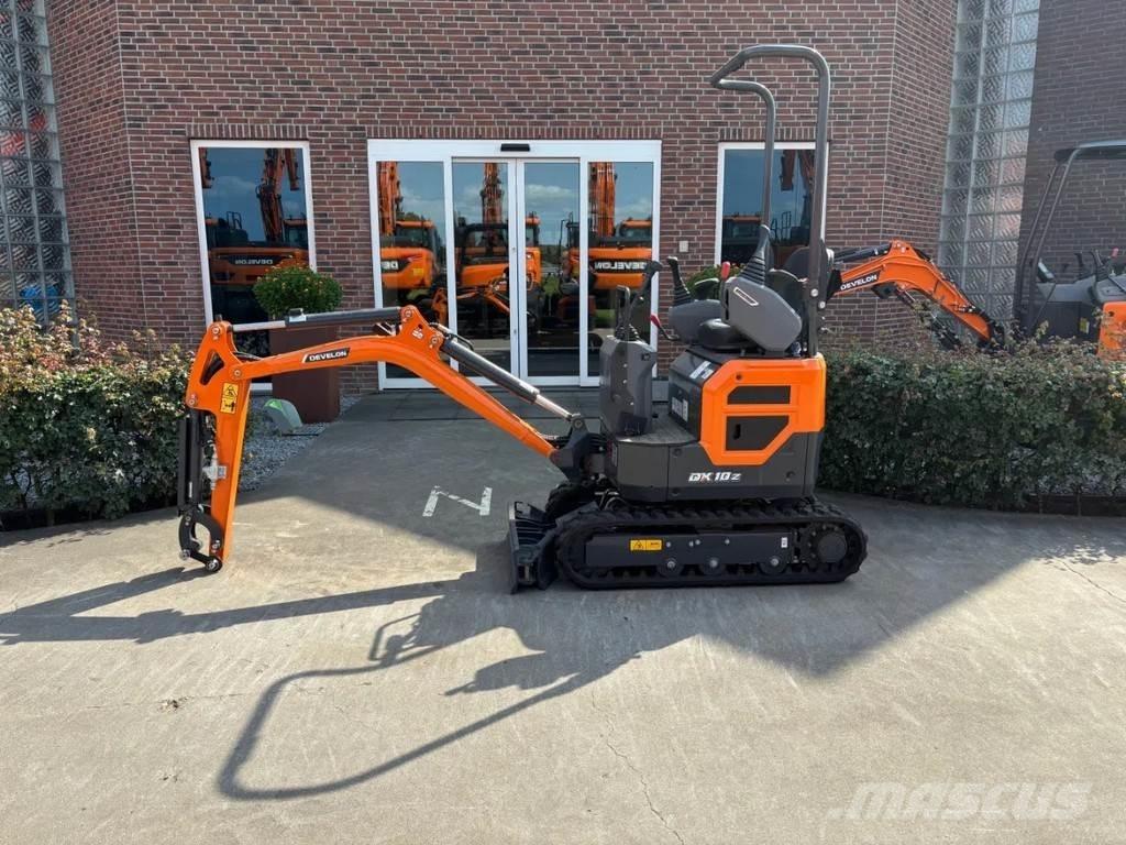 Develon DX10Z-7 Mini bageri < 7t