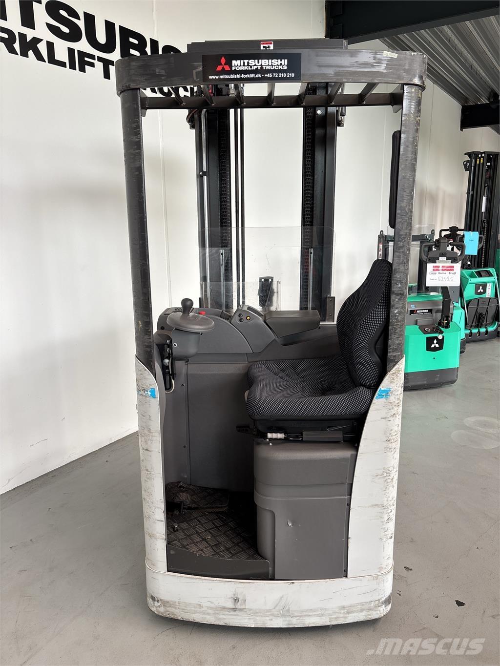 Atlet XJN160 Samopogonski ručni viljuškari