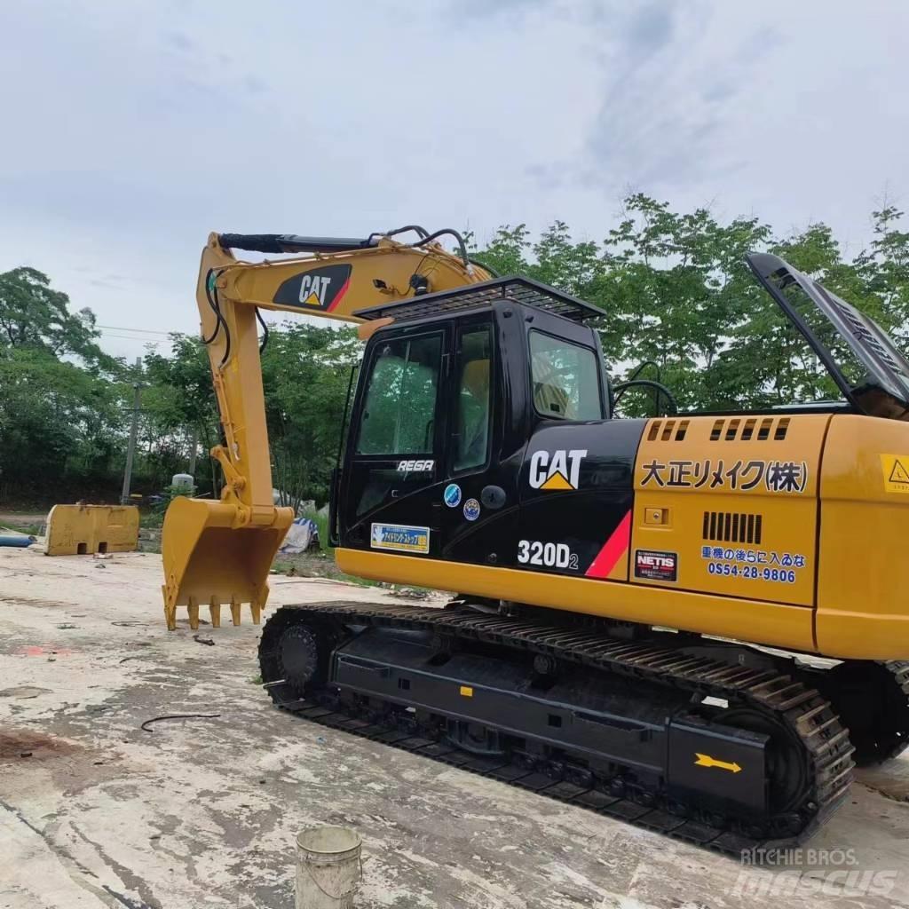 CAT 320D2 Bageri guseničari