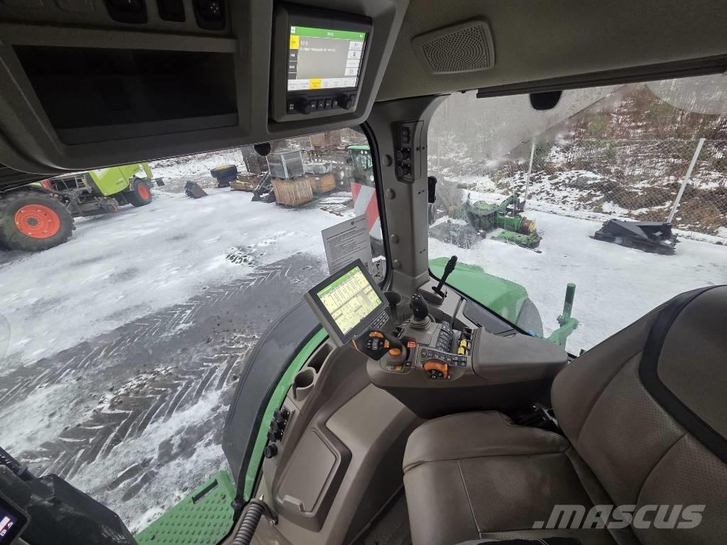 John Deere 7R 330 Traktori
