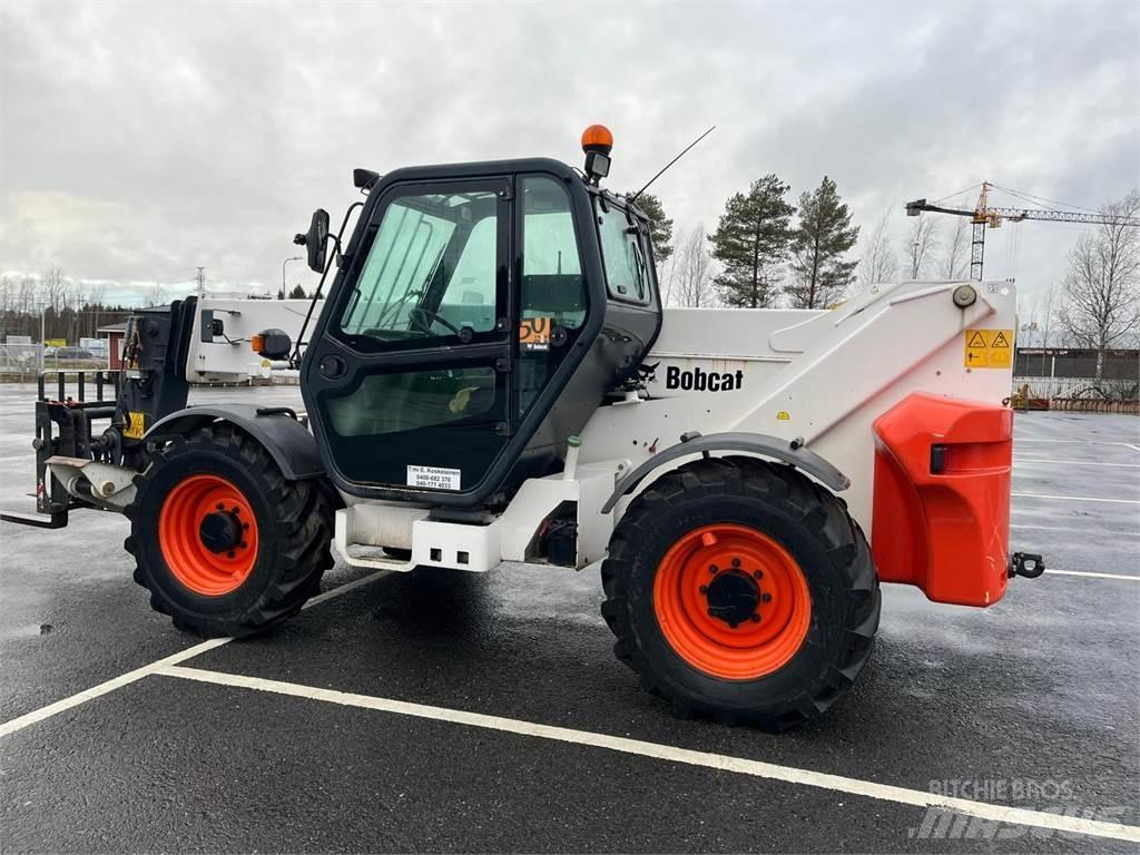Bobcat T40170 Teleskopski viljuškari