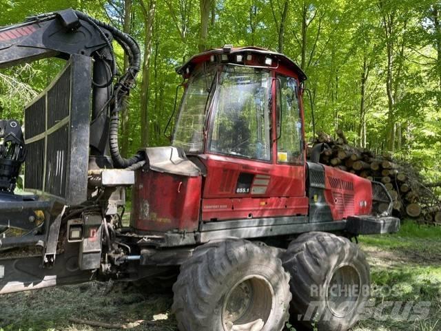 Komatsu 855 Forvarderi