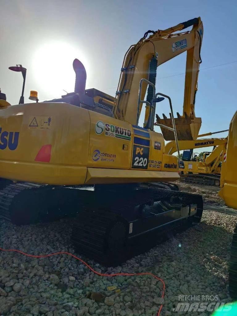 Komatsu PC 220-8 Bageri guseničari