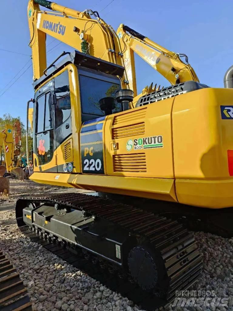 Komatsu PC 220-8 Bageri guseničari