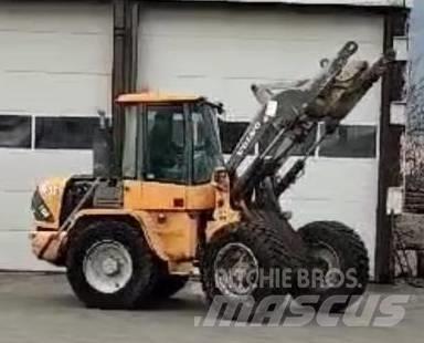 Volvo L 45 Utovarivači na točkove