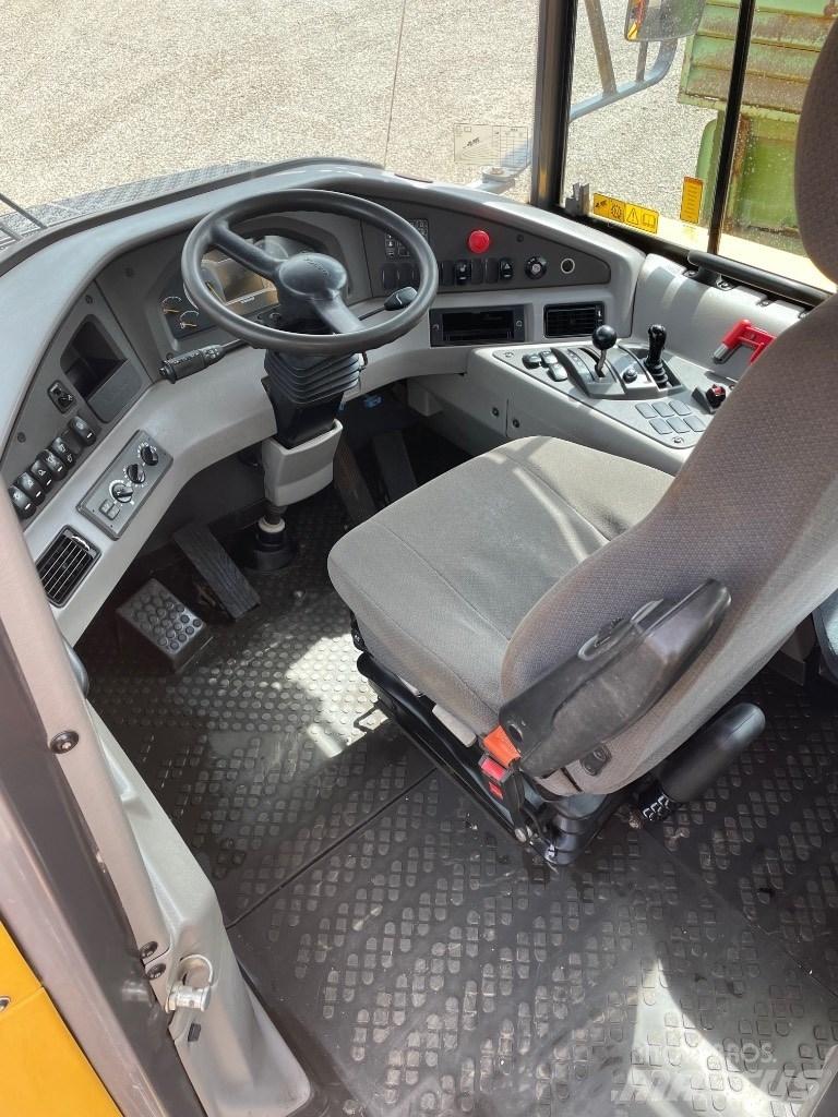 Volvo A30G Zglobni damperi