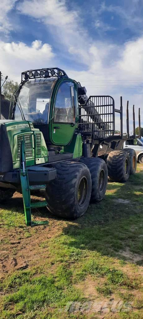 John Deere 1110 E Forvarderi