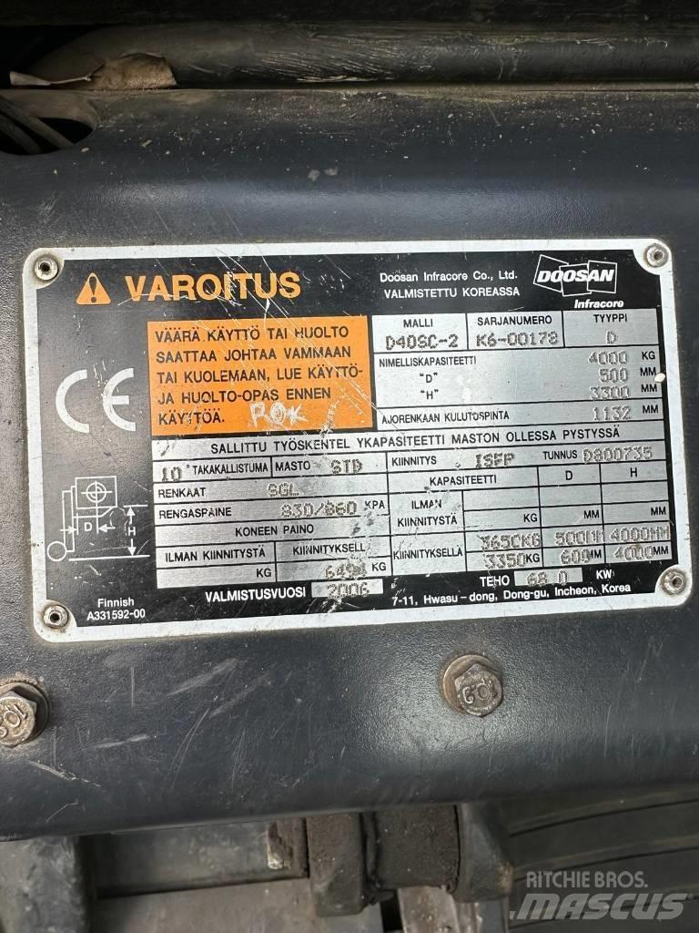 Daewoo D40SC-2 Dizelski viljuškari