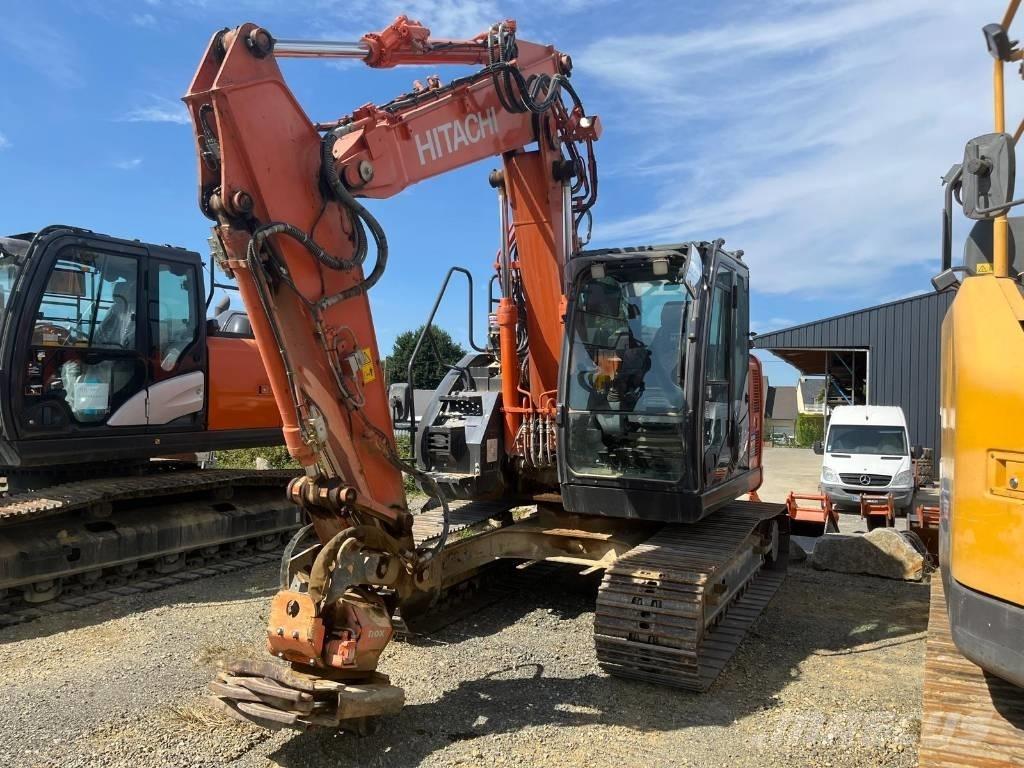 Hitachi ZX135US-6-2P Bageri guseničari