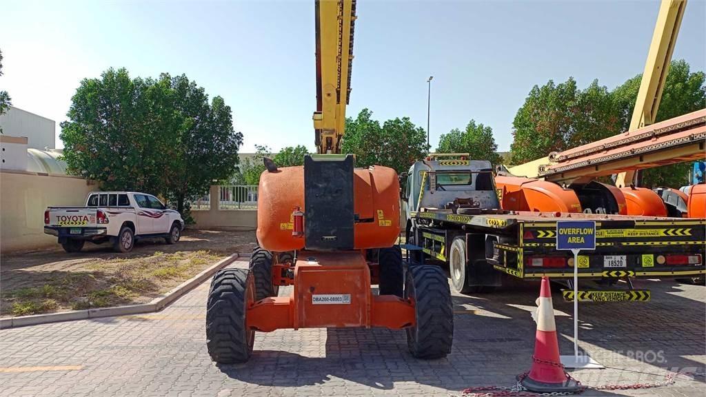 JLG 800AJ Zglobne podizne platforme
