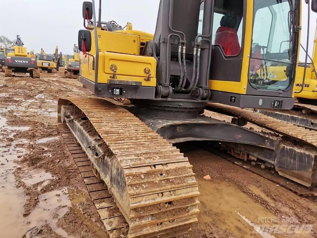 Volvo EC 240 B LC Bageri guseničari