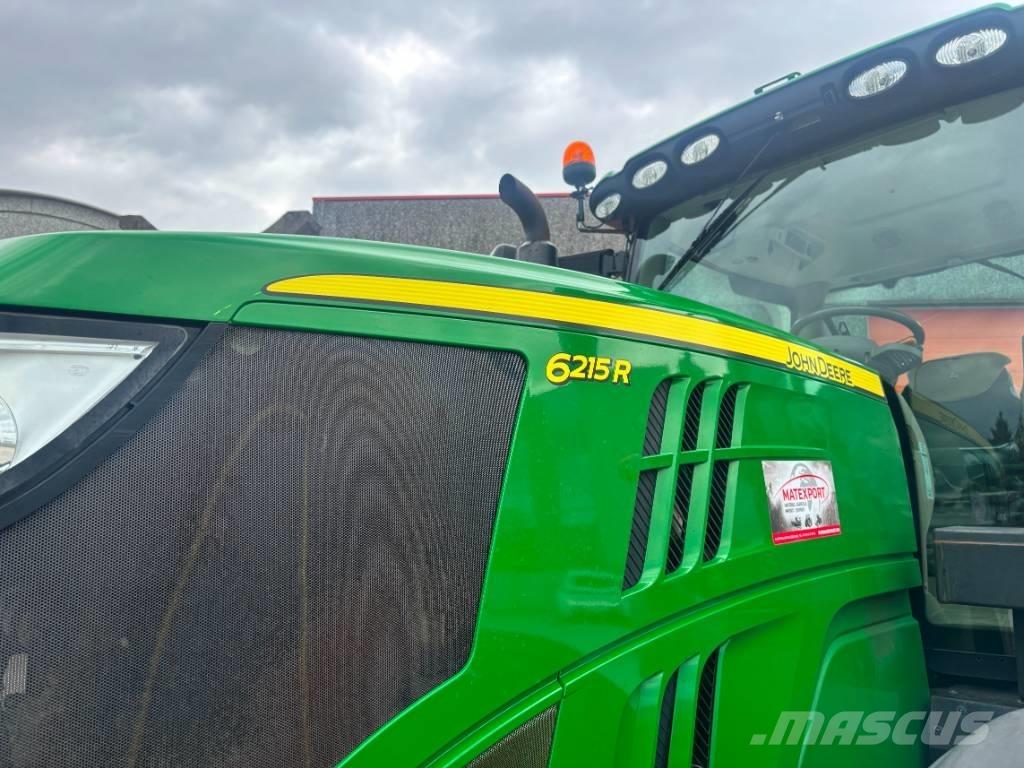 John Deere 6215 R Traktori