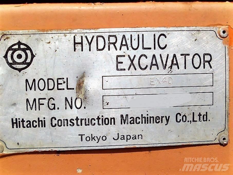 Hitachi EX 40 Mini bageri < 7t