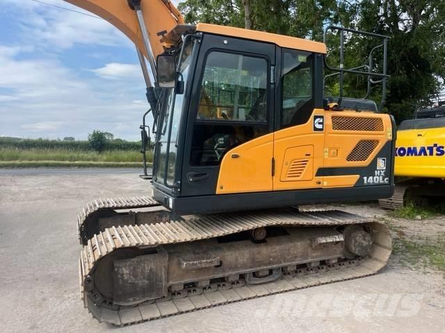 Hyundai HX140L Bageri guseničari