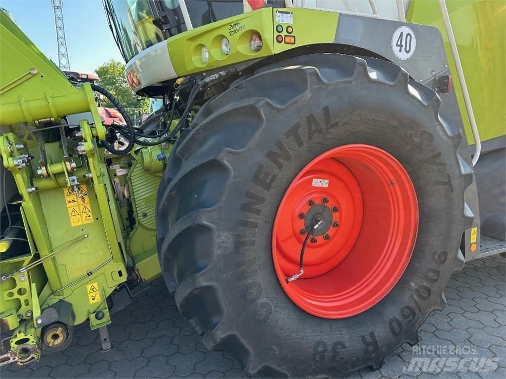 CLAAS Jaguar 970 Kombajni za stočnu hranu