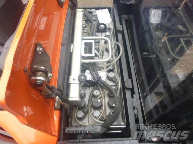 BT SPE 140L Ručni električni viljuškar