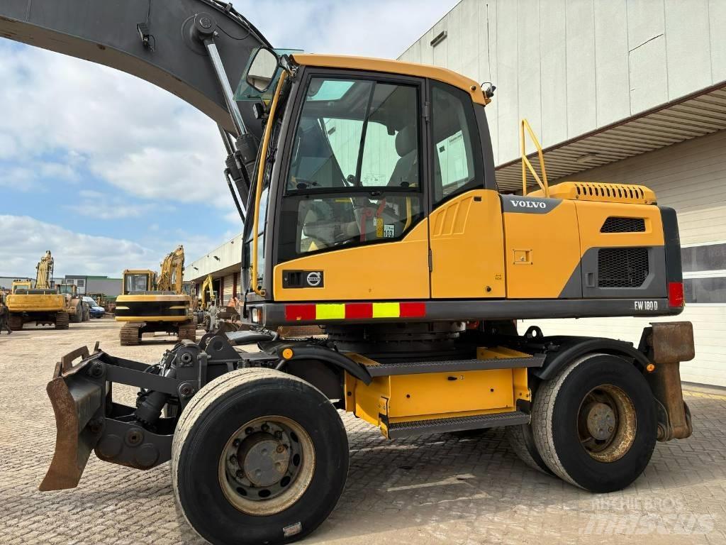 Volvo EW 180 D Bageri točkaši