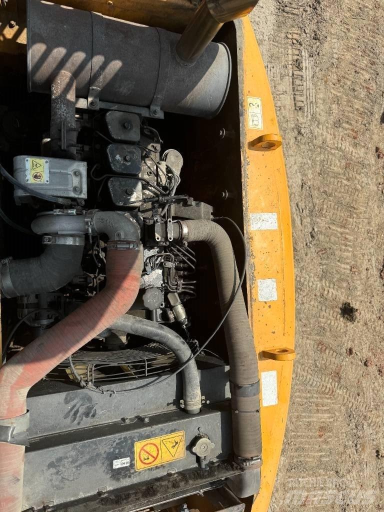 Hyundai R150W-9 Bageri točkaši