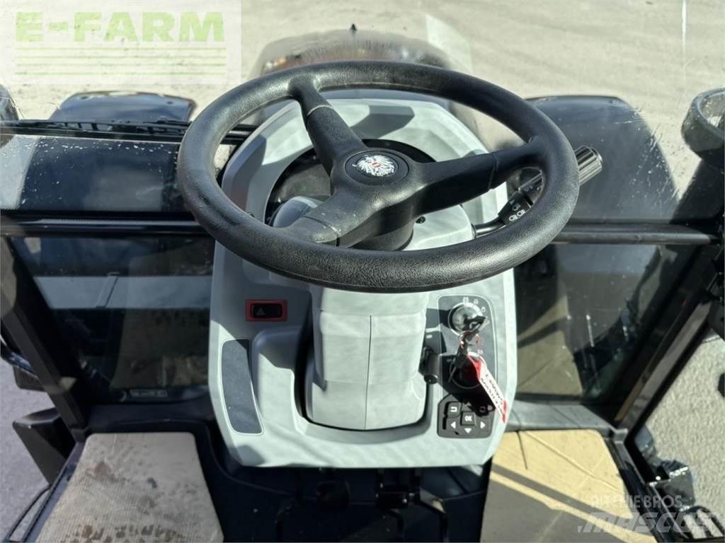 Valtra a 115 Traktori