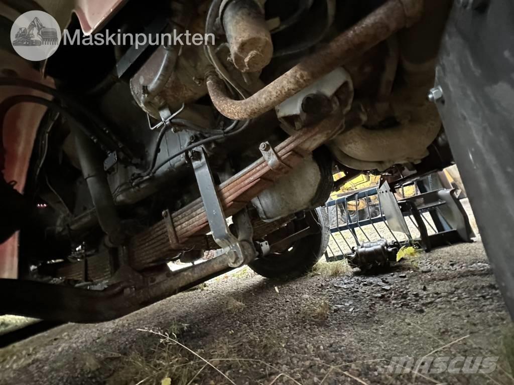 Scania T 143 H Tegljači