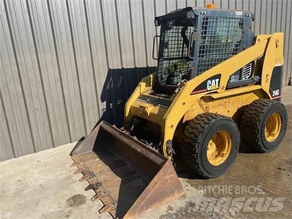 CAT 246 Skid steer mini utovarivači