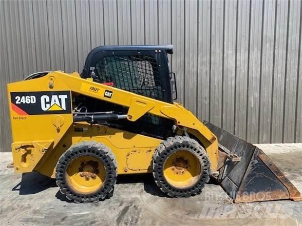 CAT 246D Skid steer mini utovarivači