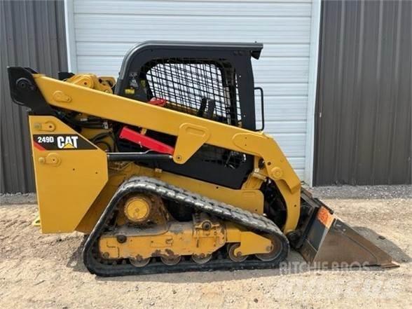 CAT 249D Skid steer mini utovarivači