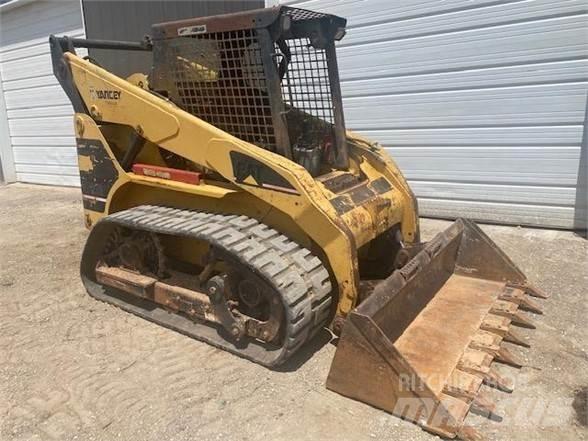 CAT 252 Skid steer mini utovarivači
