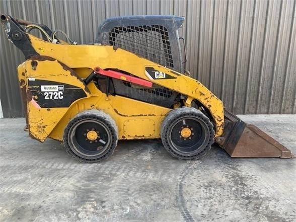 CAT 272C Skid steer mini utovarivači