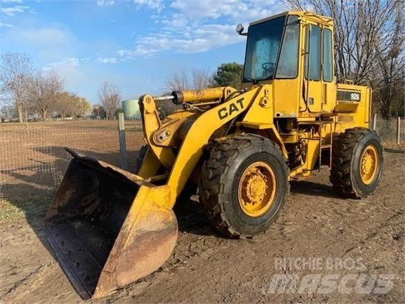 CAT 926 Utovarivači na točkove