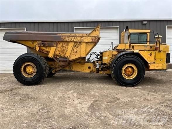 CAT D25C Zglobni damperi