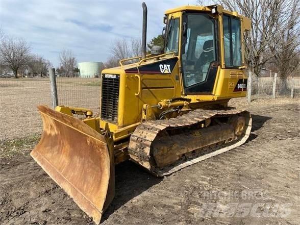 CAT D4G XL Buldožeri guseničari