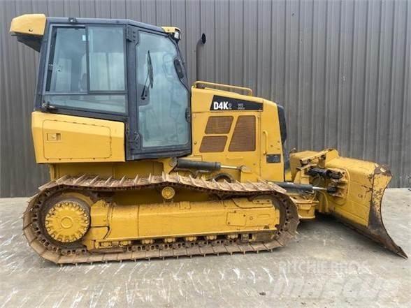 CAT D4K2 XL Buldožeri guseničari