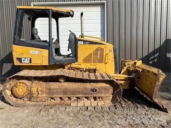 CAT D5K LGP Buldožeri guseničari