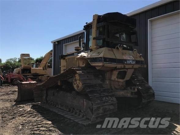 CAT D6M LGP Buldožeri guseničari
