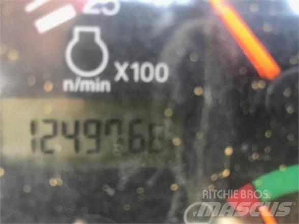 CAT TH460B Teleskopski viljuškari