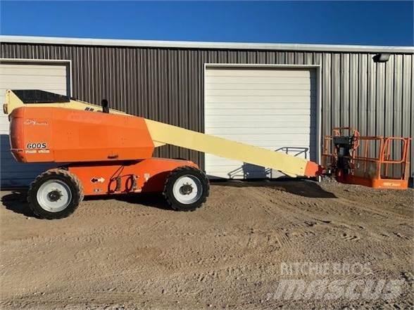 JLG 600S Teleskopske podizne platforme