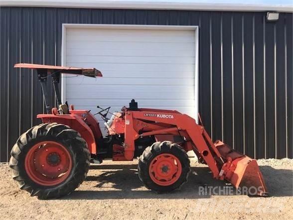 Kubota M4700 Traktori