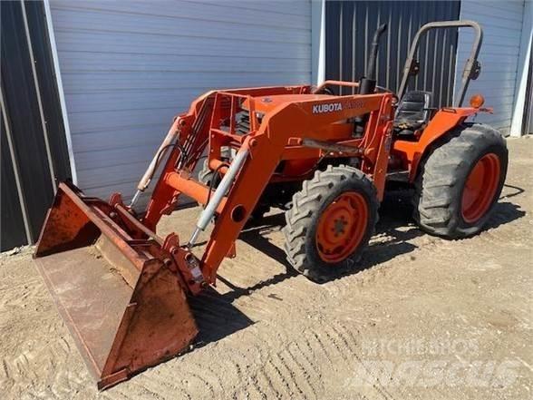 Kubota M4700 Traktori