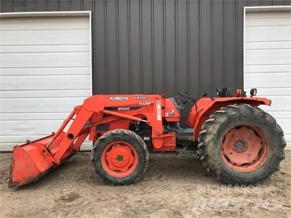 Kubota M5400 Traktori