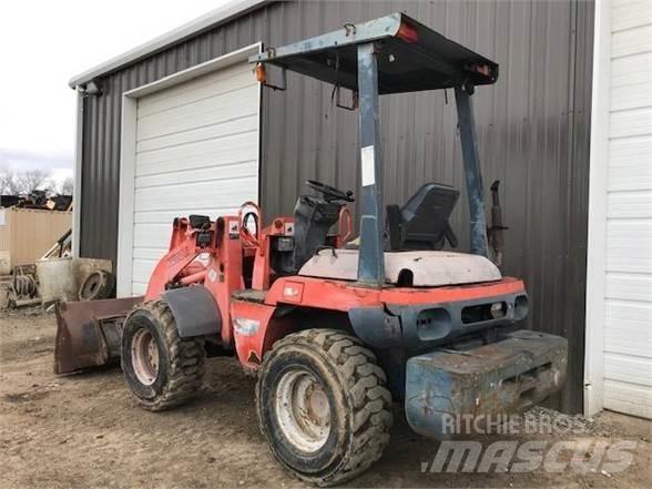 Kubota R420 Utovarivači na točkove