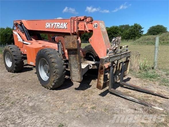 SkyTrak 10054 Teleskopski viljuškari