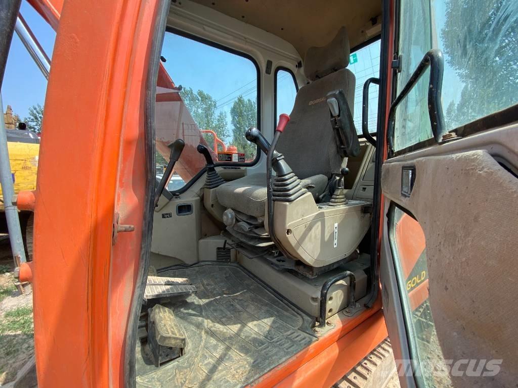 Doosan DH80 Bageri guseničari