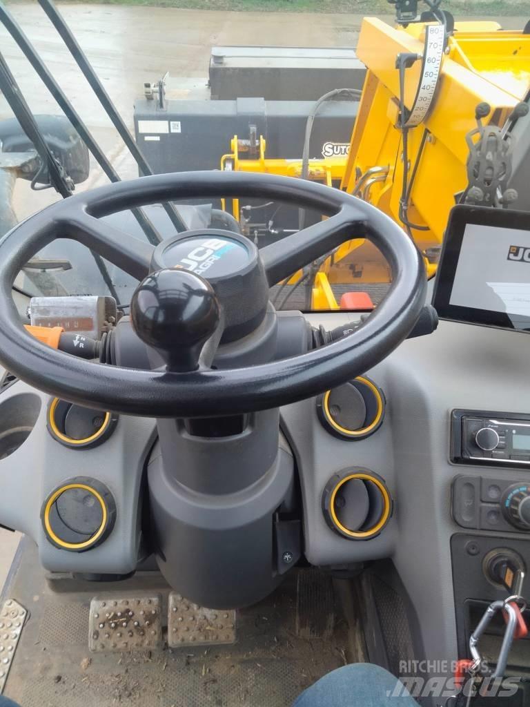 JCB 542-70 Poljoprivredni teleskopski utovarivači