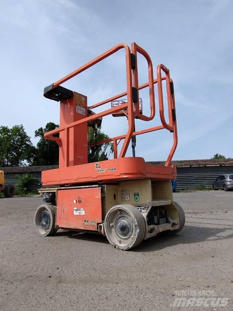 JLG 1230 ES Jarbolne penjajuće platforme