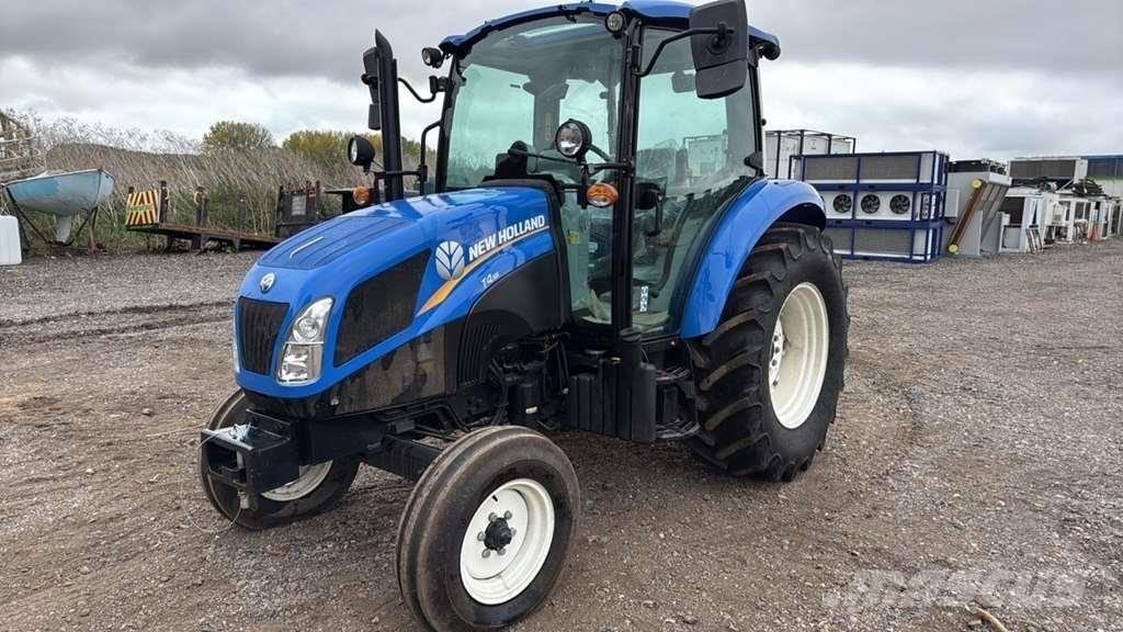 New Holland T4.55 Traktori
