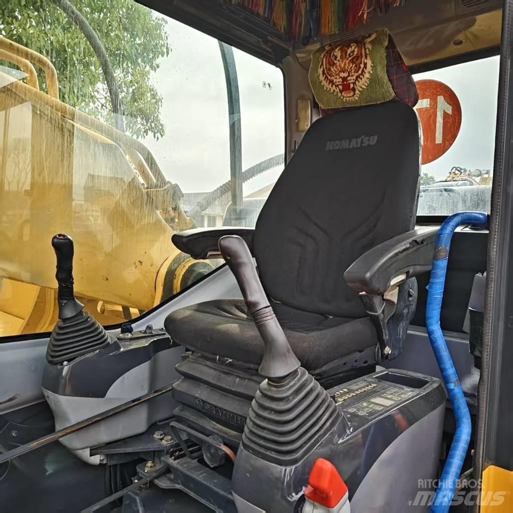 Komatsu PC 400-7 Bageri guseničari
