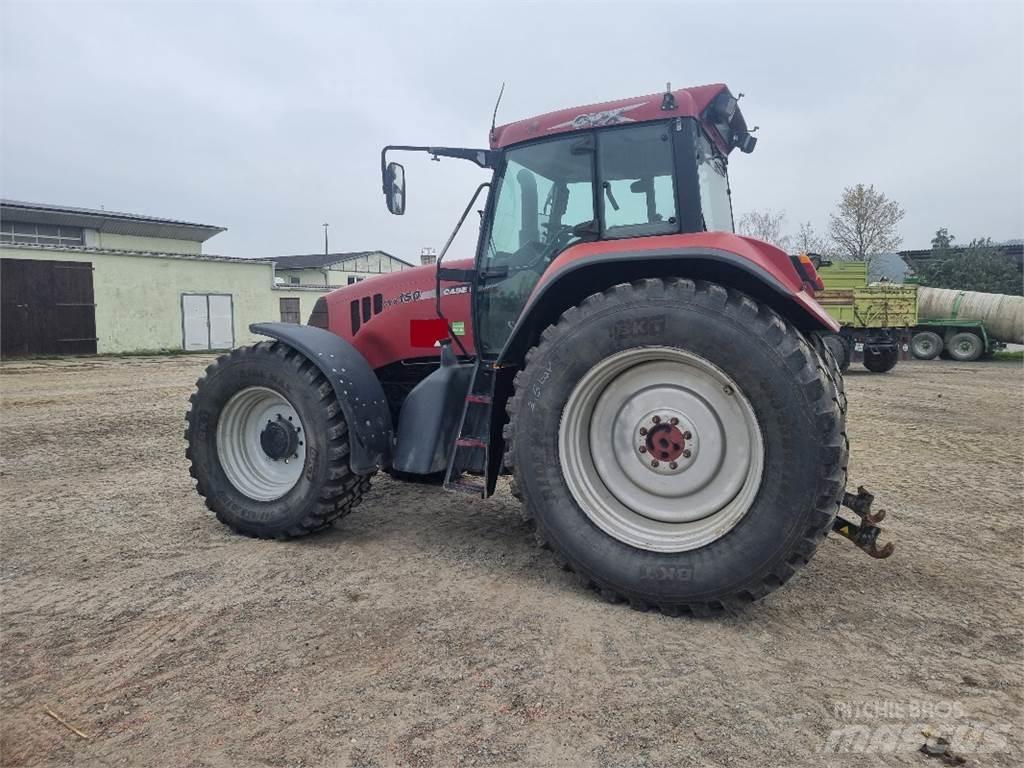 Case IH CVX 150 Traktori